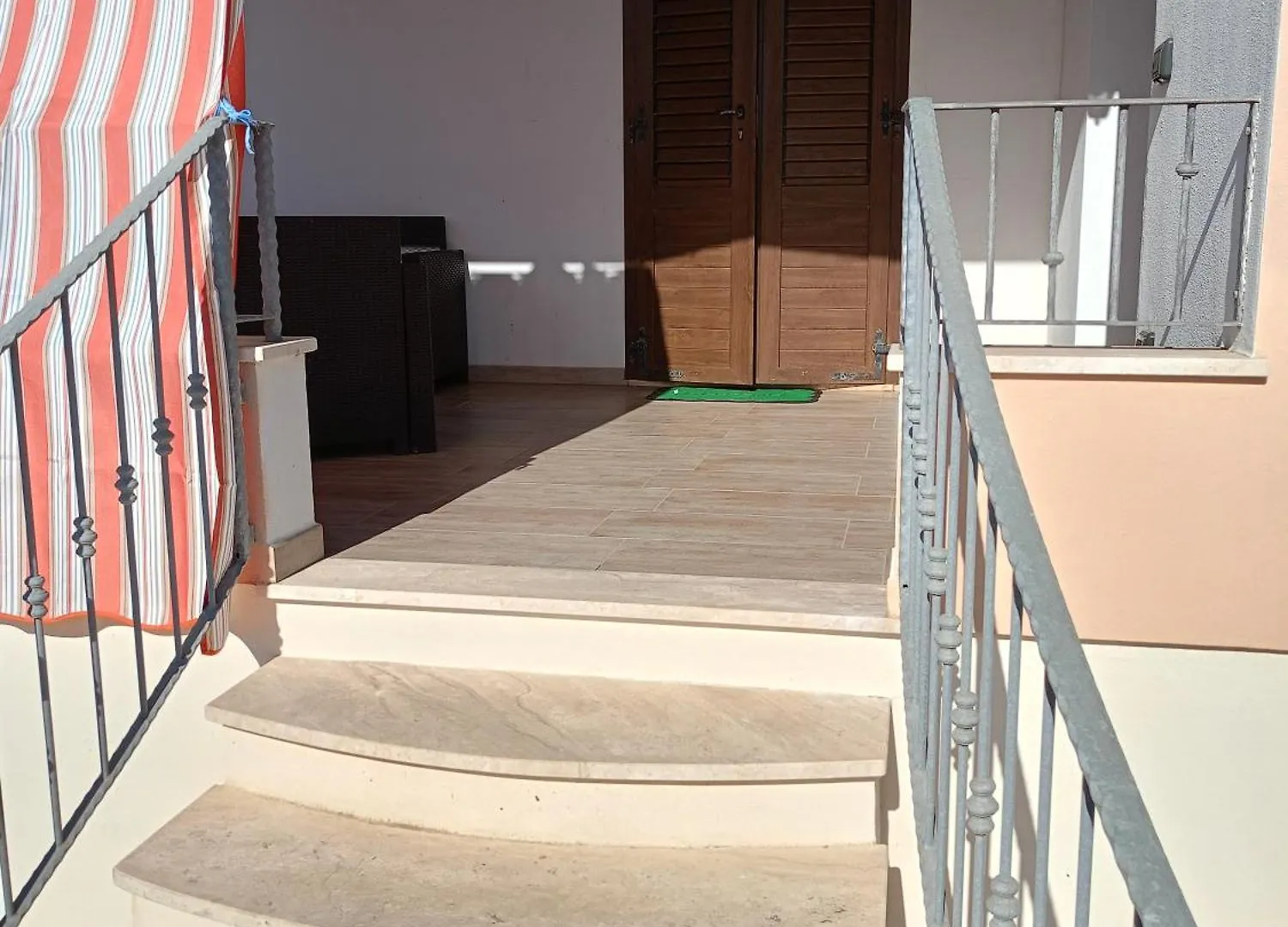 Domo Bianca Alghero Casa Linari Itálie
